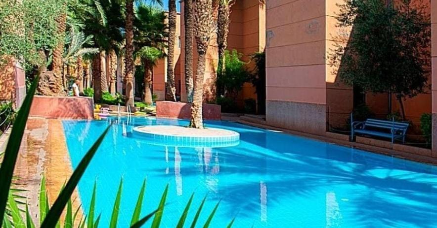Un Riad Pour Se Divertir En Famille & Se Detendre 马拉喀什 外观 照片